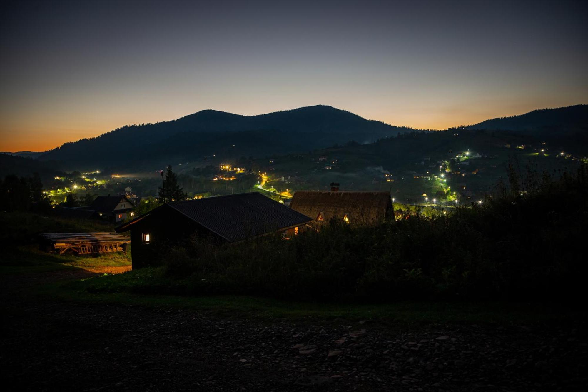 Lisoviy Zatyshok, Z Vidkrutum Litnim Baseynom Hotel Slavske Buitenkant foto