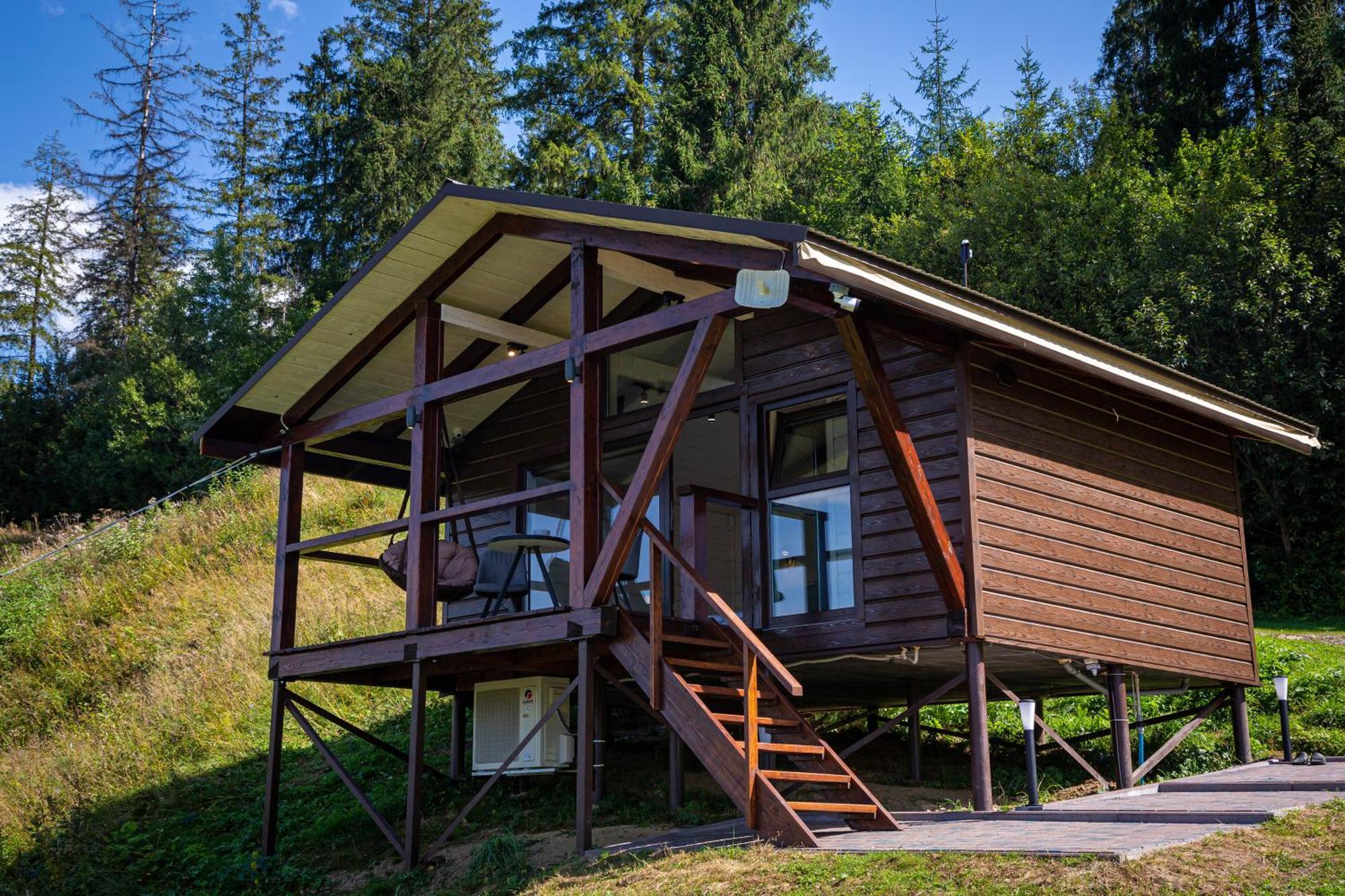 Lisoviy Zatyshok, Z Vidkrutum Litnim Baseynom Hotel Slavske Buitenkant foto