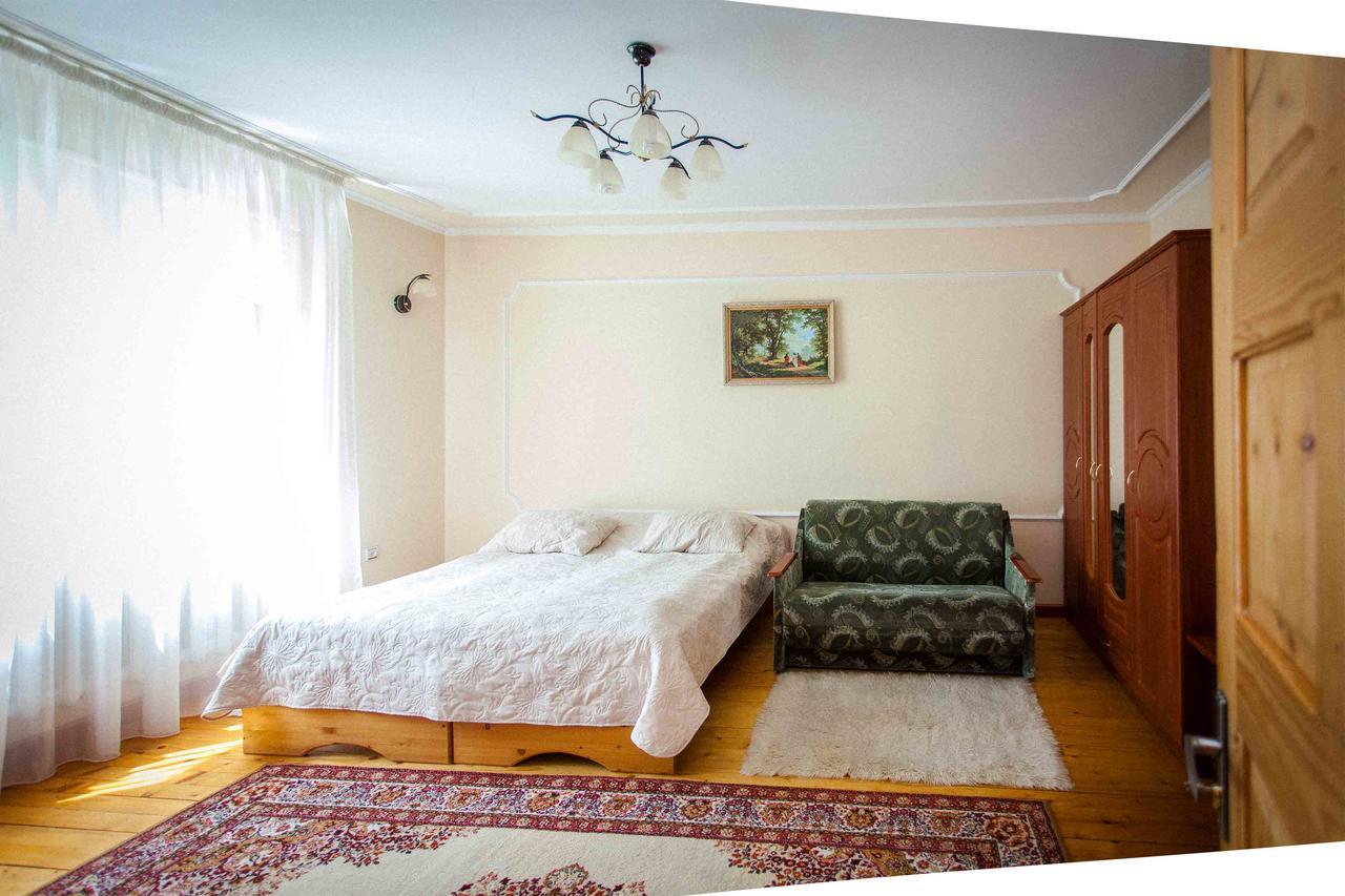 Lisoviy Zatyshok, Z Vidkrutum Litnim Baseynom Hotel Slavske Buitenkant foto