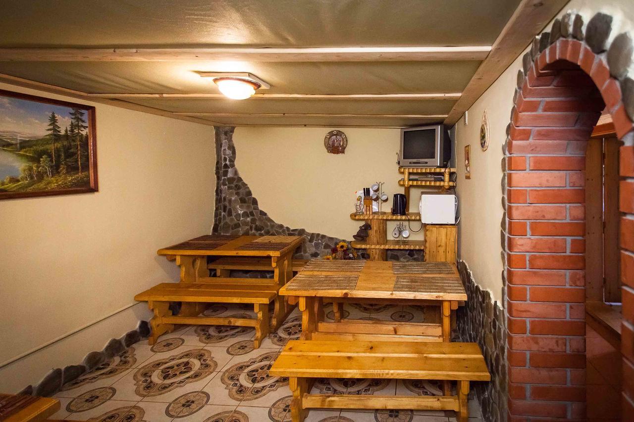 Lisoviy Zatyshok, Z Vidkrutum Litnim Baseynom Hotel Slavske Buitenkant foto