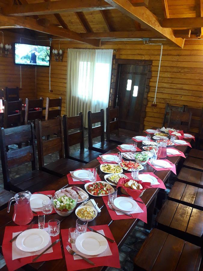 Lisoviy Zatyshok, Z Vidkrutum Litnim Baseynom Hotel Slavske Buitenkant foto